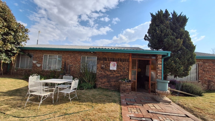 4 Bedroom Property for Sale in Residentia Free State